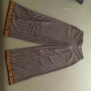 Women dress pants wide leg size small perfect for the office